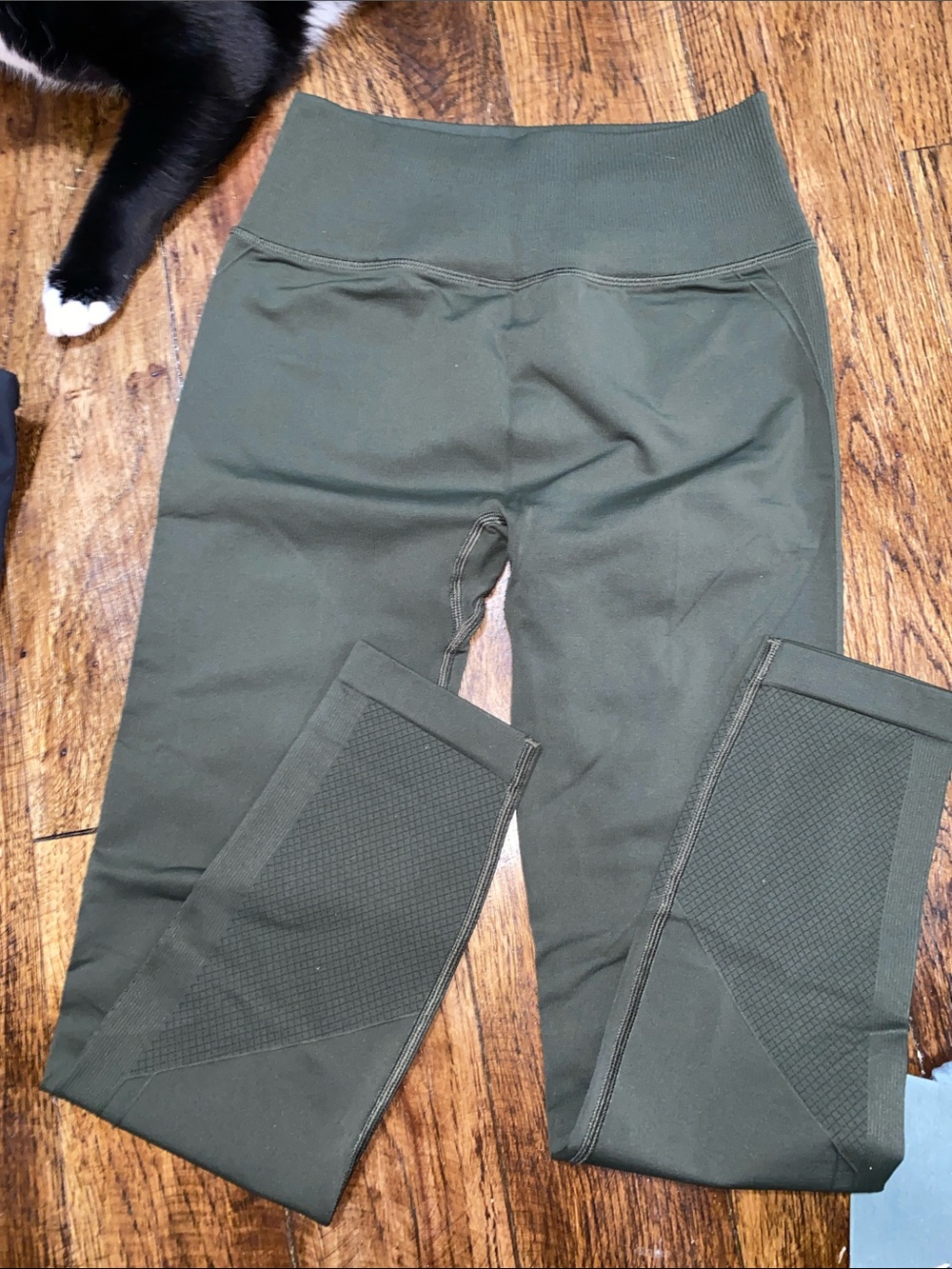 Lululemon Olive Green High-Waist Leggings